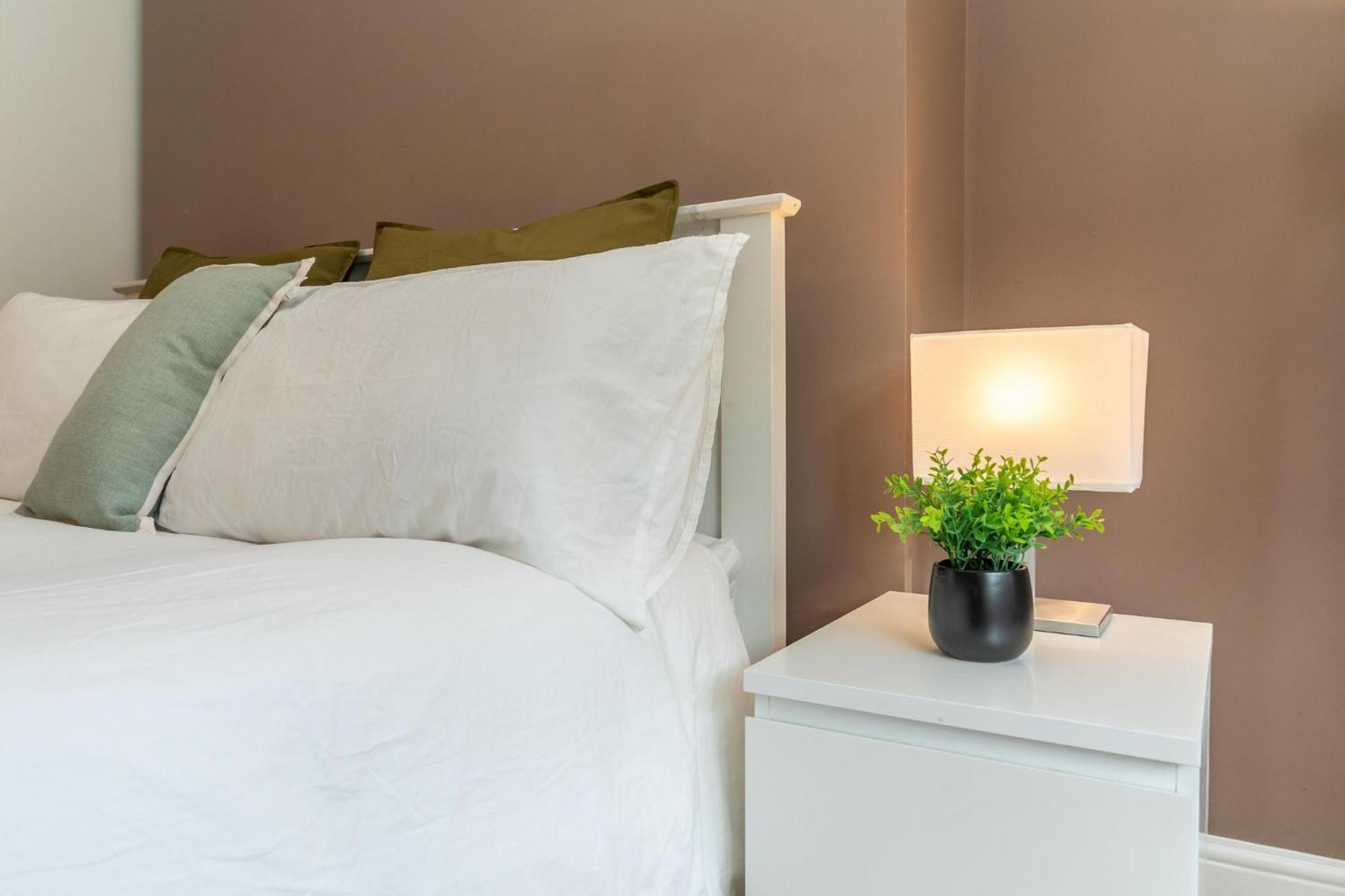 Location! 2 Bed/2bath - Pro Host Apartamento *