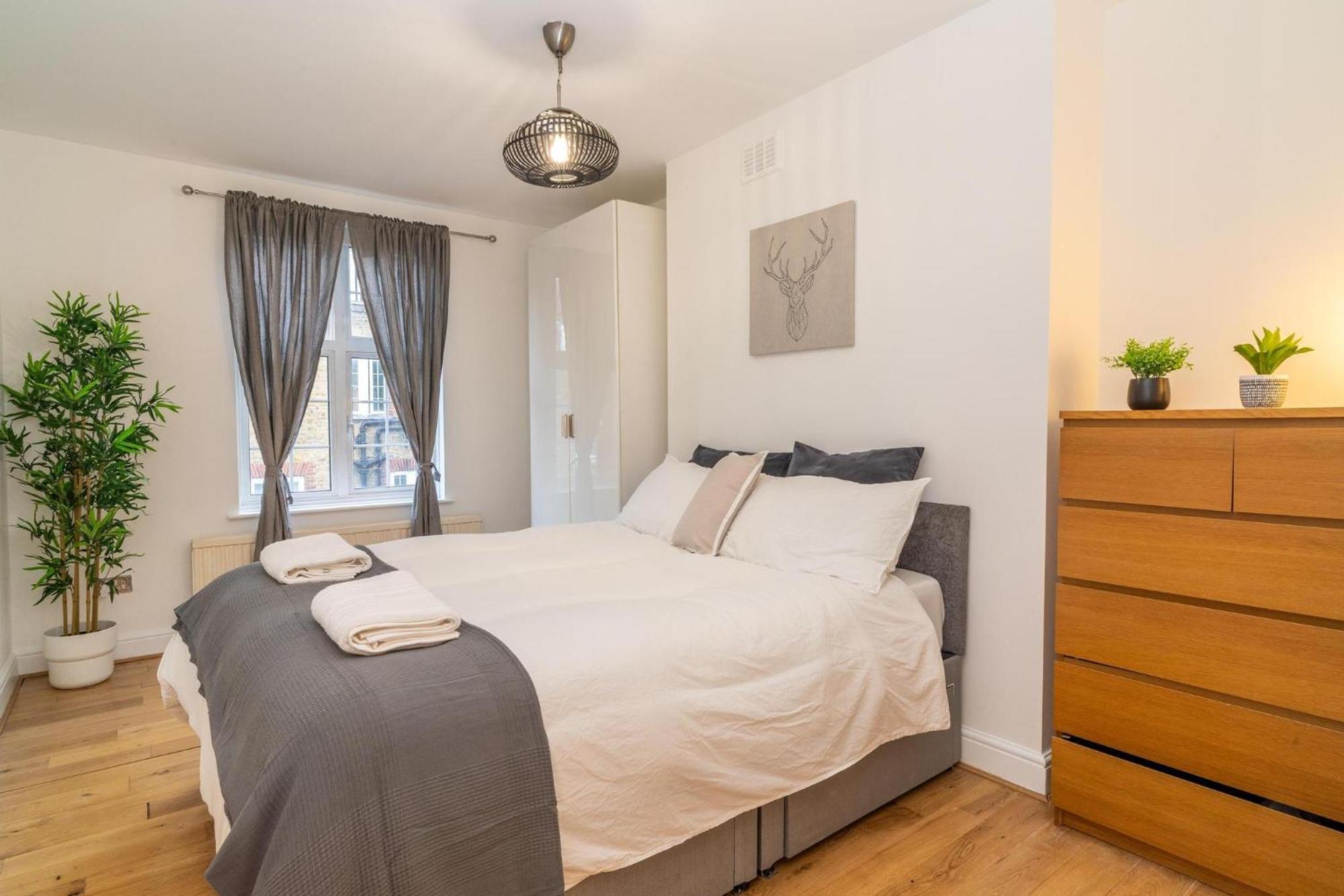 Location! 2 Bed/2bath - Pro Host * Londres